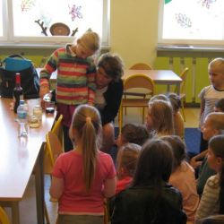 Poranek naukowy  - sami przeprowadzamy doświadczenia