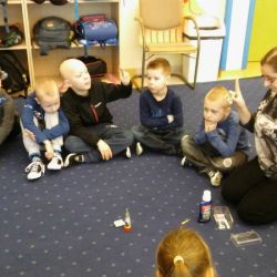 Tydzień zdrowego uśmiechu - co przydaje się do higieny jamy ustnej